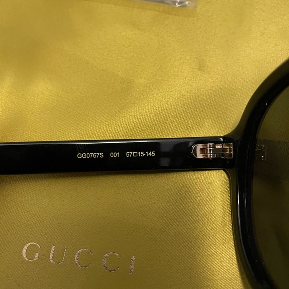 Authentic Gucci GG0767S sunglasses - Picture 7 of 7